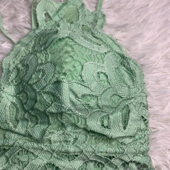Koko Bralette: Pistachio - Picture 2 of 2